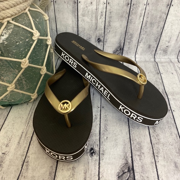 Michael Kors | Shoes | Michael Kors Womens Rare Platform Flip Flops |  Poshmark